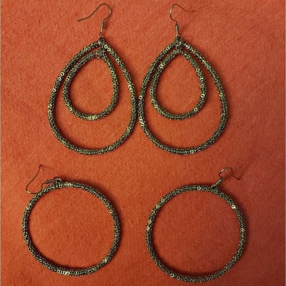 2 Pairs of Most Likely Silver Large Mesh Earrings - Picture 2 of 6